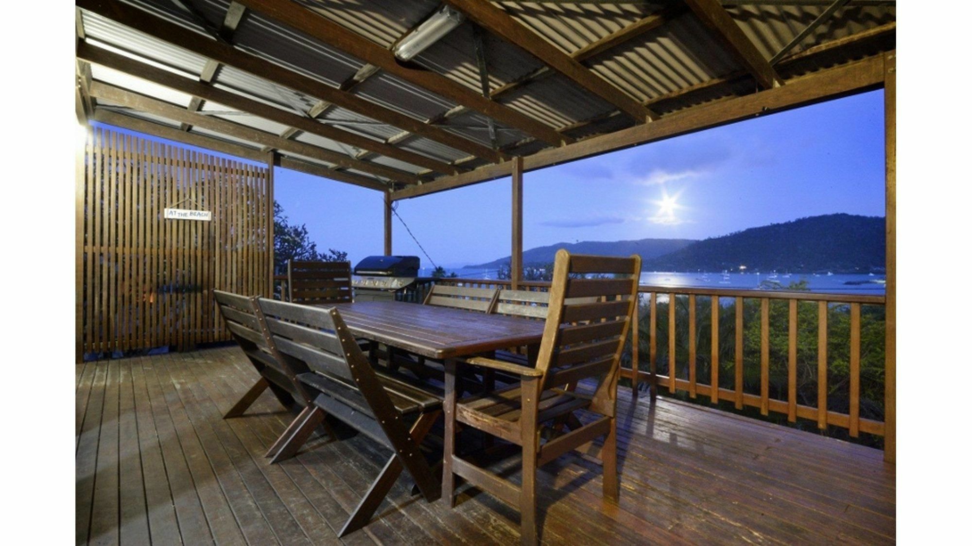 Airlie Guest House Airlie Beach Exteriér fotografie