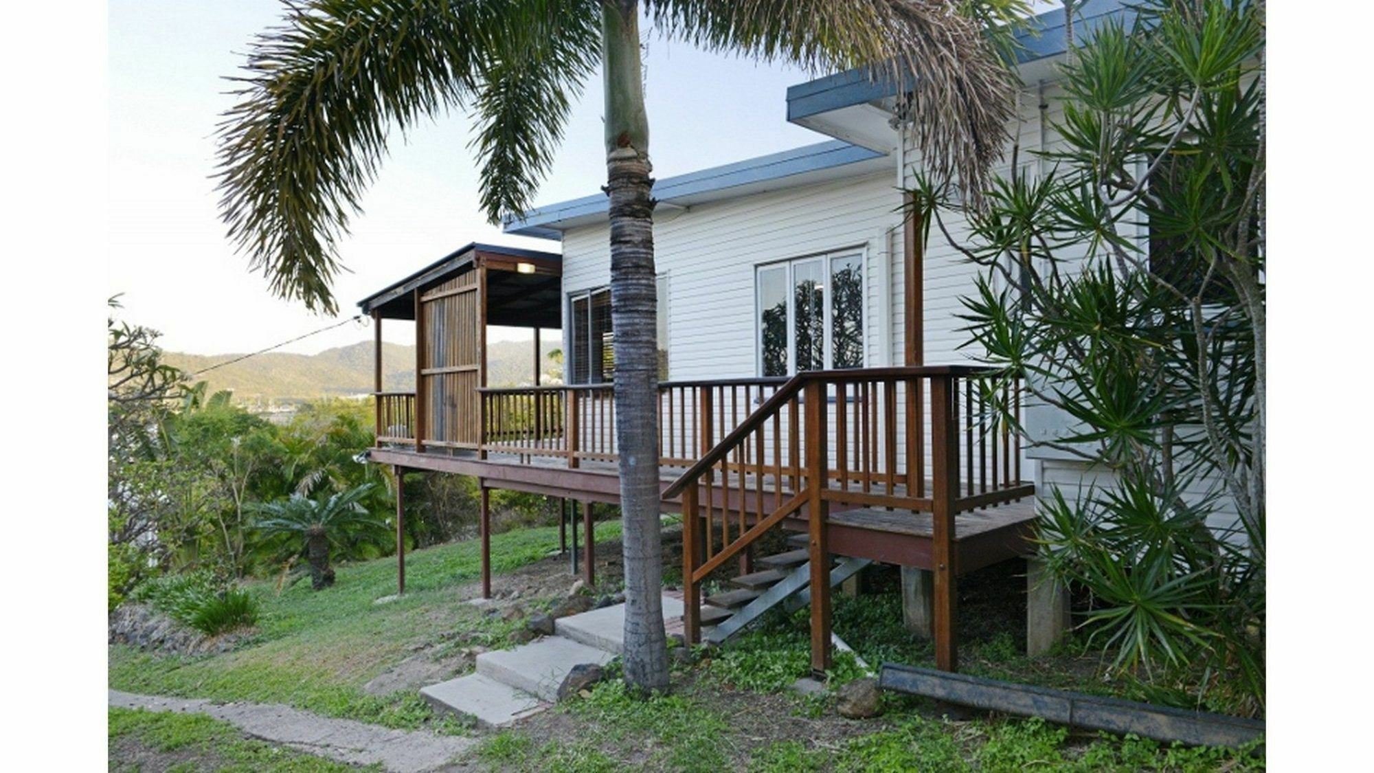 Airlie Guest House Airlie Beach Exteriér fotografie